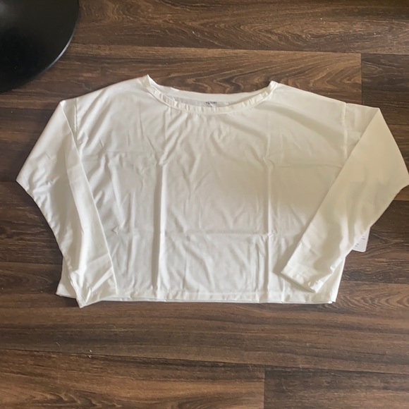 White Long Sleeve Crop - Picture 1 of 4